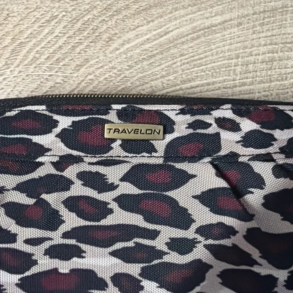 Travelon safe id